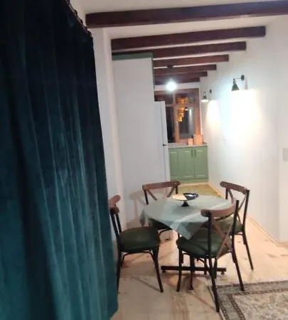 ÇAYKARA-NANAGA1883-Entire 1 Bedroom Flat with Balcony-Lake-Mountain View Villa Trabzon