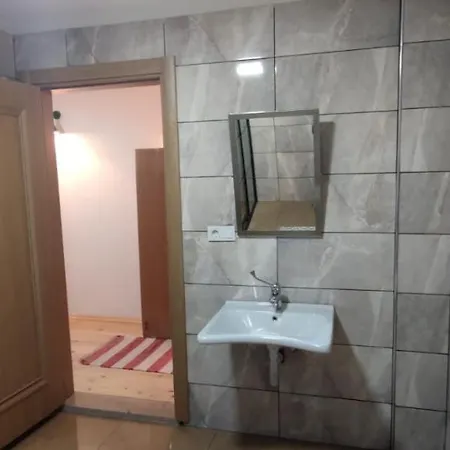 Villa ÇAYKARA-NANAGA1883-Entire 1 Bedroom Flat with Balcony-Lake-Mountain View Trabzon